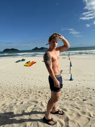 OnlyFans account  fitedward header 2