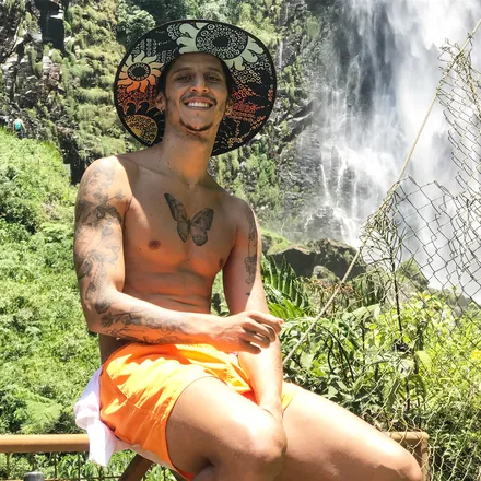 OnlyFans account  falecomdaniel header 2