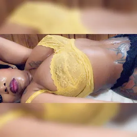 OnlyFans cuenta ellebeekc header 2
