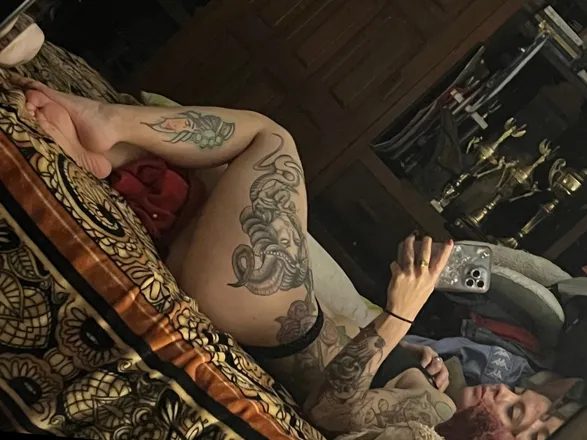 OnlyFans cuenta aguileralover header 2