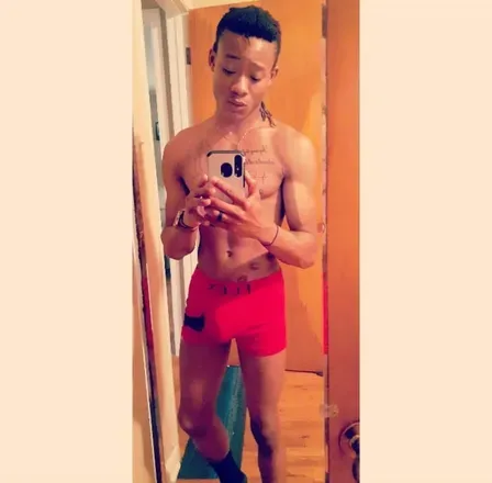 OnlyFans cuenta goldenprinccee avatar 1