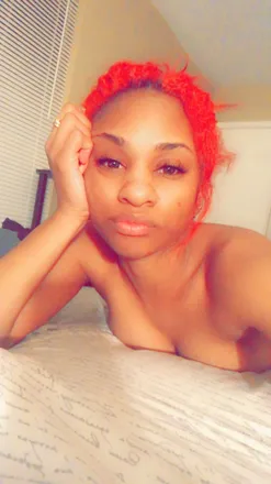 OnlyFans cuenta redfine32 header 2