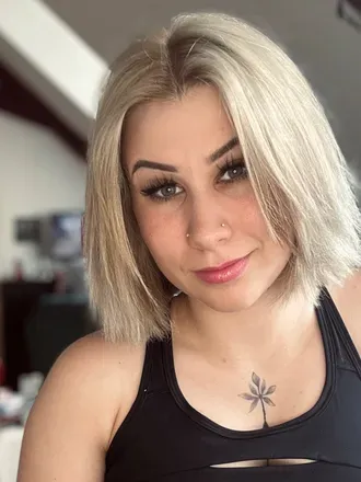 OnlyFans account  larababa avatar 1