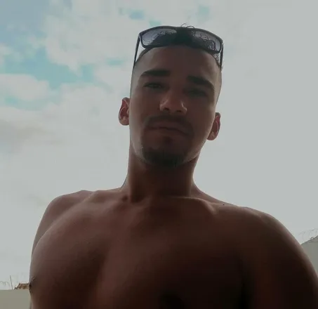 OnlyFans cuenta lucasroqueofc header 2