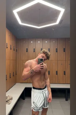 OnlyFans account  calebwhite2 header 2