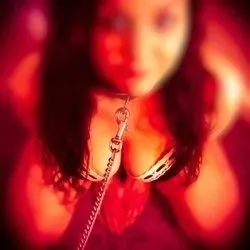 OnlyFans cuenta phoenixinchains avatar 1