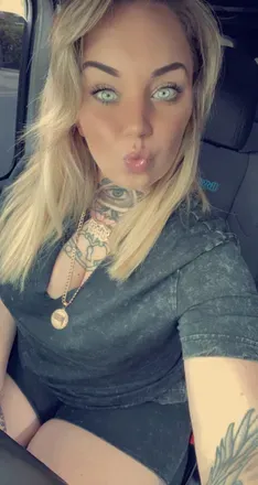OnlyFans cuenta blueeyedthickgirl avatar 1