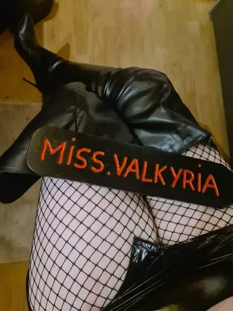 OnlyFans cuenta missvalkyria86 header 2