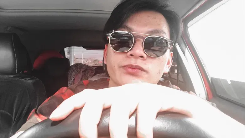 OnlyFans account  onyxpher avatar 1