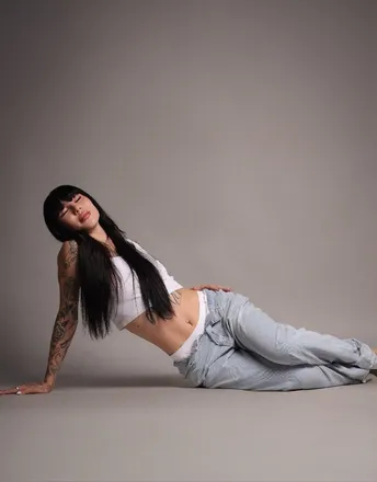 OnlyFans cuenta izaingreenland header 2