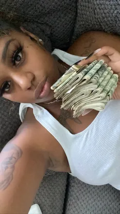 OnlyFans cuenta dreamycakes header 2