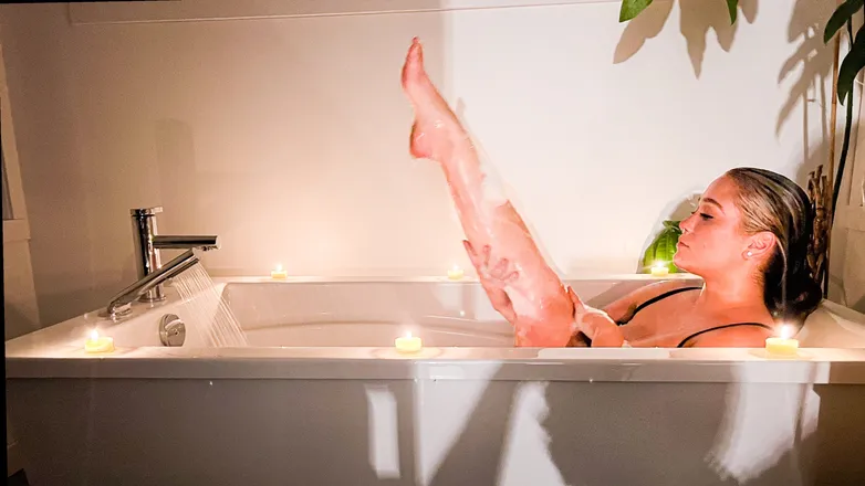 OnlyFans cuenta minoue header 2