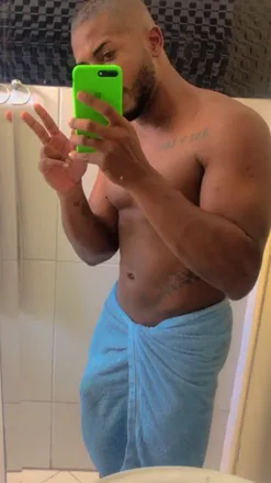OnlyFans cuenta u172672632 header 2