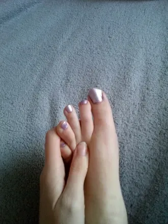 OnlyFans cuenta yummyfeet22 header 2