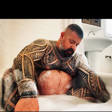 OnlyFans cuenta mrbeefybear header 2
