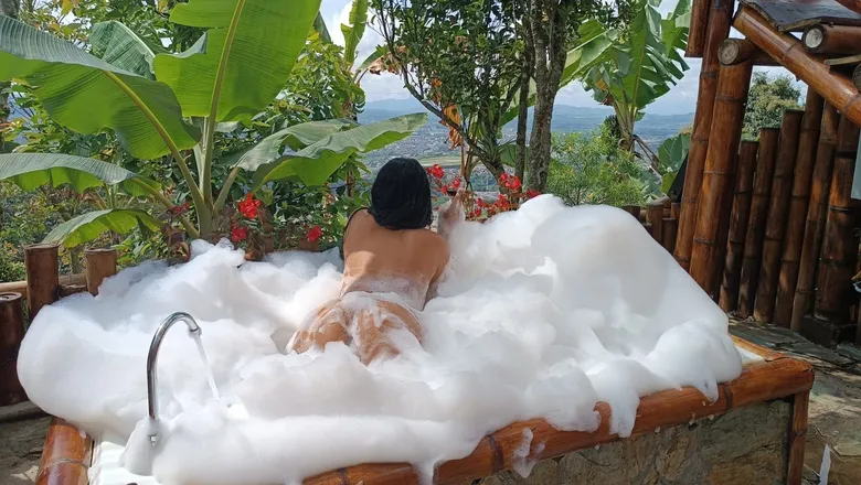 OnlyFans account  hotlovers69 header 1