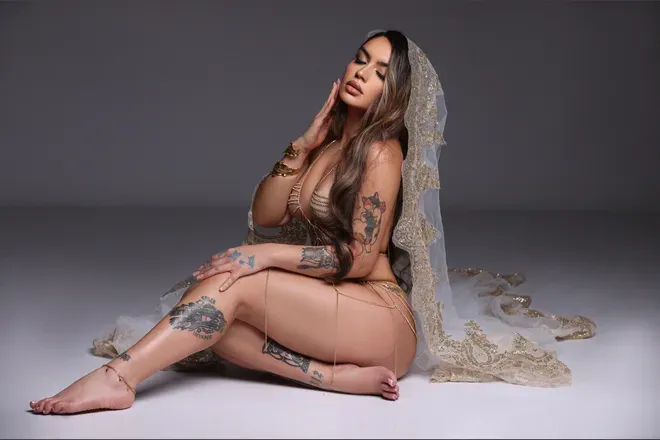 OnlyFans cuenta bratzzz header 2