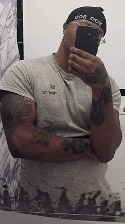 OnlyFans cuenta burn3rboy avatar 1