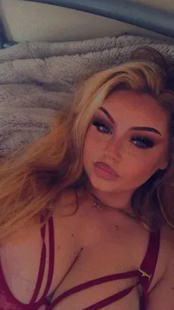 OnlyFans cuenta ceecee0129x avatar 1