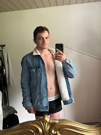 OnlyFans cuenta m2ch4e_l header 2