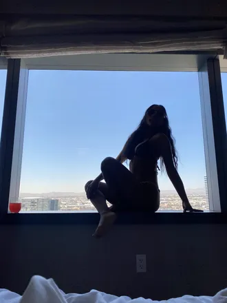 OnlyFans cuenta lilariez888 header 2