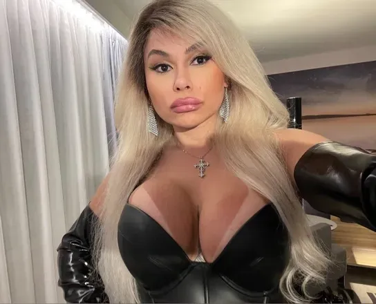 OnlyFans cuenta jhenniferjolie avatar 1