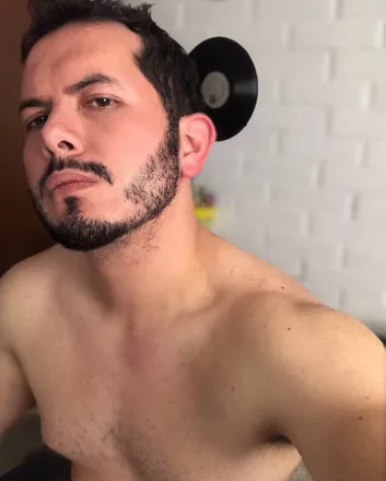 OnlyFans cuenta rlezzama header 2