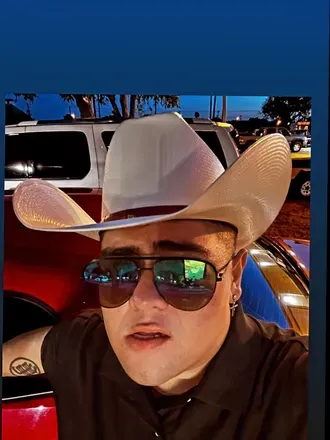 OnlyFans cuenta officerbigschlong avatar 1