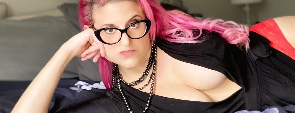 OnlyFans account  khostumer header 2