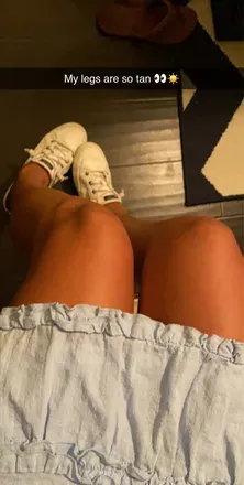 OnlyFans account  shellybee avatar 1
