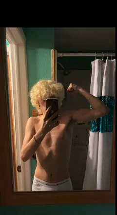 OnlyFans account  star_only header 2
