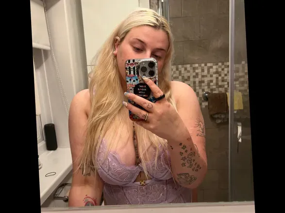 OnlyFans account  whineybaby avatar 1