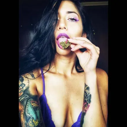 OnlyFans cuenta missnia.rose avatar 1