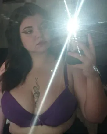 OnlyFans cuenta bella_be_e avatar 1