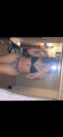 OnlyFans cuenta emilyy38 header 2