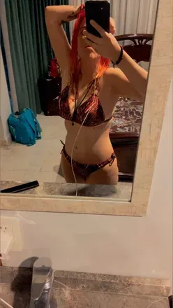 OnlyFans cuenta nami2796 avatar 1
