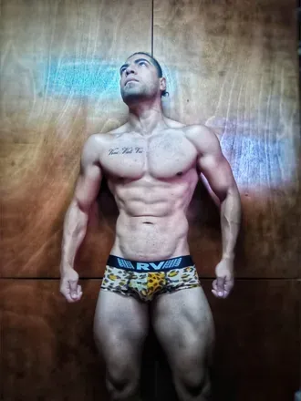 OnlyFans account  zeusisrael1 avatar 1
