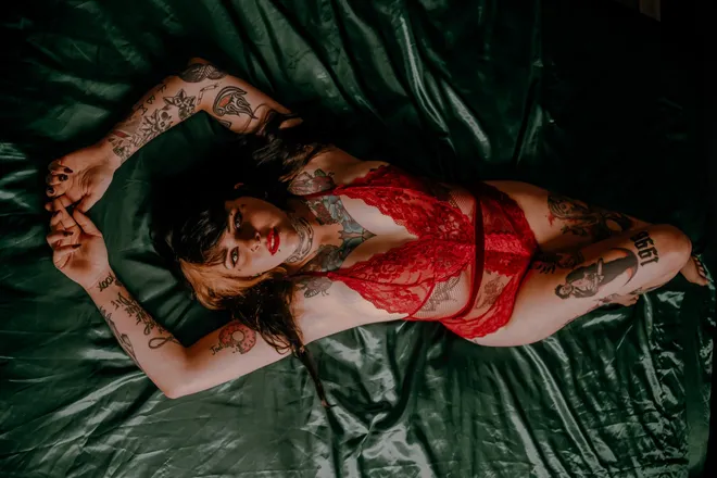 OnlyFans cuenta ashpaige96 header 2