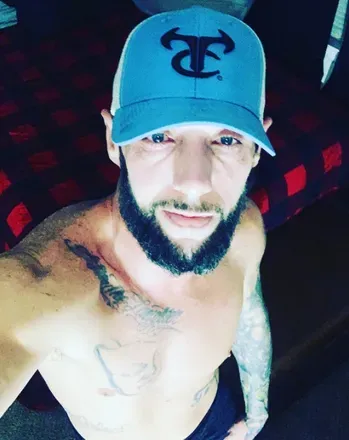OnlyFans cuenta twohands1pole avatar 1