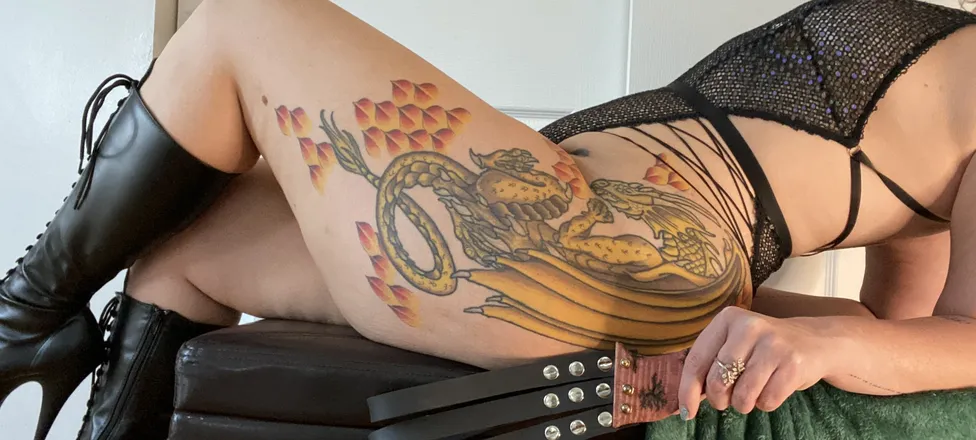 OnlyFans cuenta moxieproper header 2