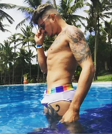 OnlyFans cuenta joell_mello header 2