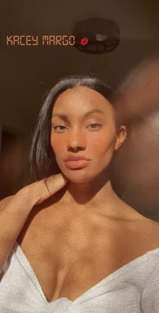 OnlyFans cuenta kaceymargo header 2