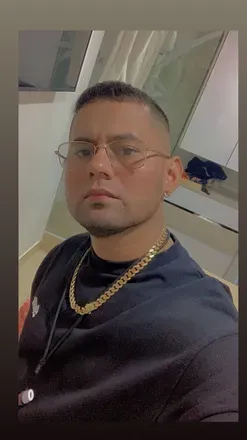OnlyFans cuenta jeycolombia avatar 1
