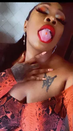 OnlyFans cuenta toyasims avatar 1