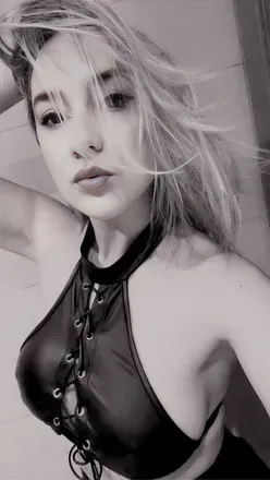 OnlyFans cuenta youandme-secr3t avatar 1