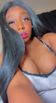 OnlyFans cuenta iamchinnaadoll avatar 1