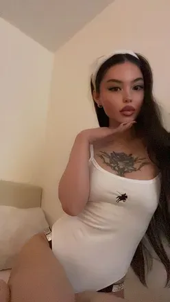 OnlyFans cuenta saralovee22 avatar 1