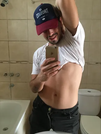 OnlyFans account  cristiancrhis header 2