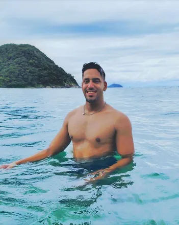OnlyFans cuenta mikax_3 header 2