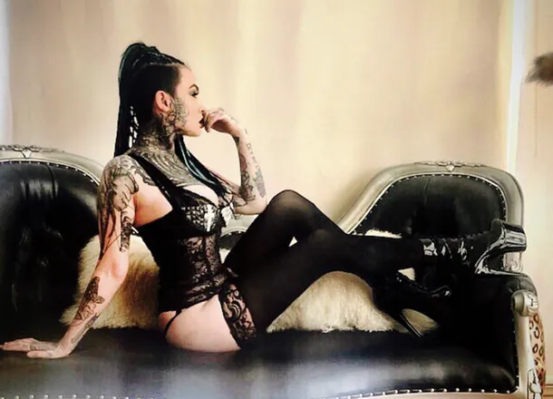 OnlyFans cuenta harleyrogue header 2